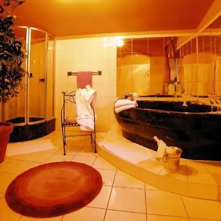 Hotel Moselromantik Weissmuehle