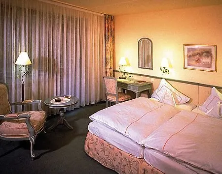 Hotel Moselromantik Weissmuehle